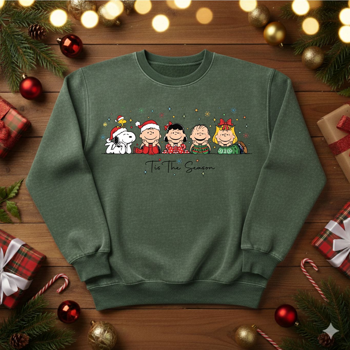 Classic Peanuts Gang Holiday Sweatshirt / Tshirt (0003)